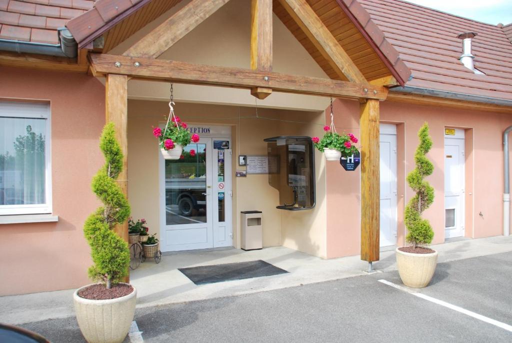 Europe Hotel Beaurepaire-en-Bresse Exterior foto